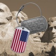 PERSONNALISEZ ICI votre porte-clés drapeau USA Porte-clés métal réalisé à partir de plaquettes militaires Dog Tag personnalisables et décoré d'un drapeau USA. Utilisable en Tag d'identification.