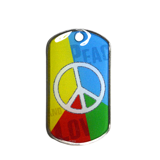 Pour identifier de façon remarquable votre porte-clés, cette plaque militaire Dog Tag imprimée d'un motif Peace & Love est idéale. Elle peut être portée en